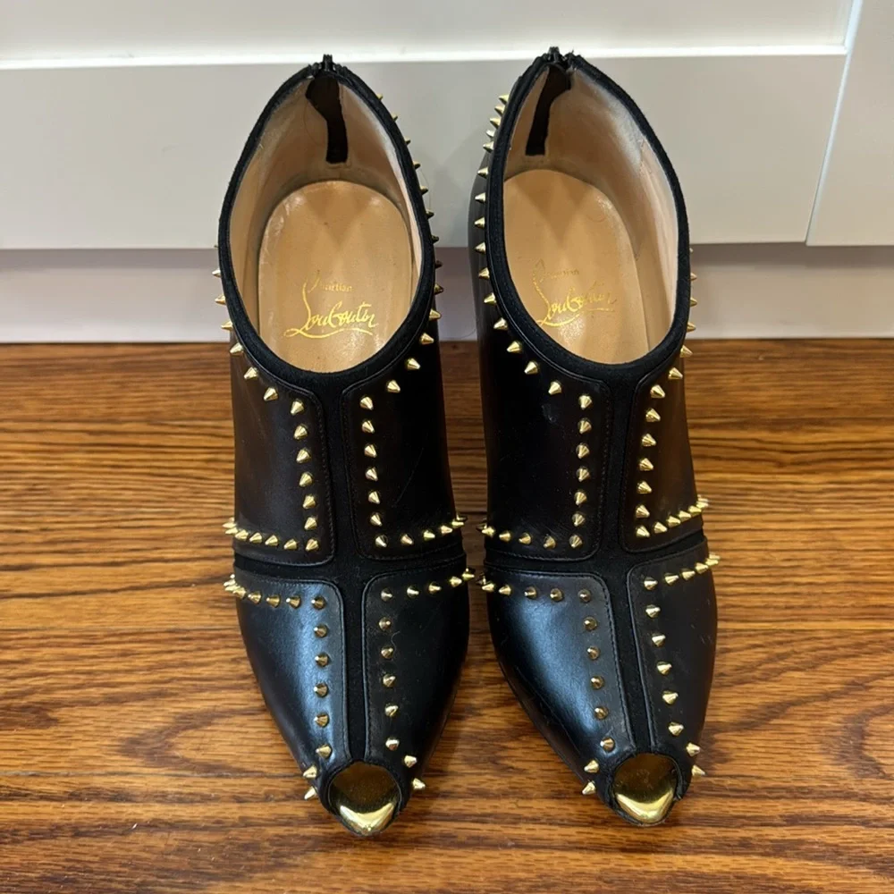 Christian Louboutin Black Leather Studded Peep-Toe Heels with Red Sole - Picture 5 of 10